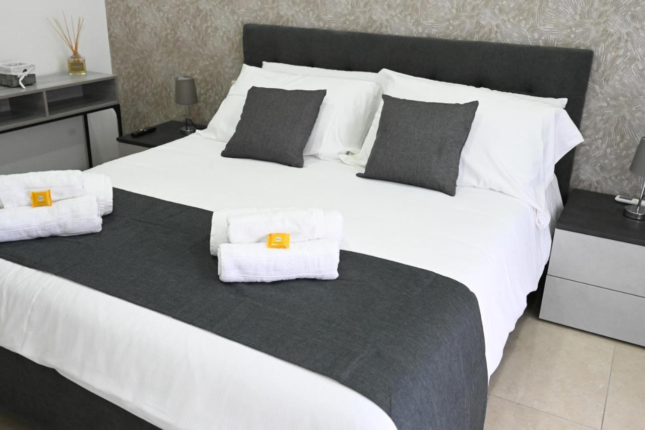 נאפולי Solymar B&B מראה חיצוני תמונה