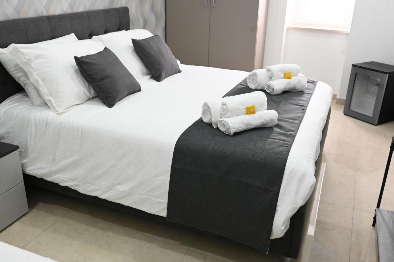 נאפולי Solymar B&B מראה חיצוני תמונה
