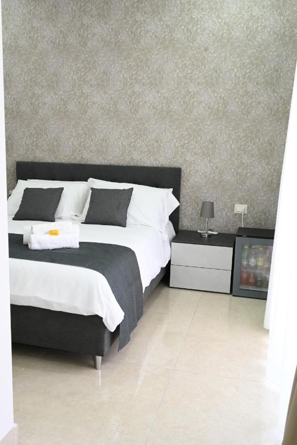 נאפולי Solymar B&B מראה חיצוני תמונה