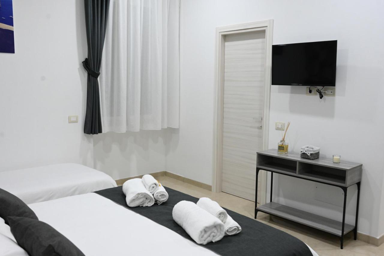 נאפולי Solymar B&B מראה חיצוני תמונה