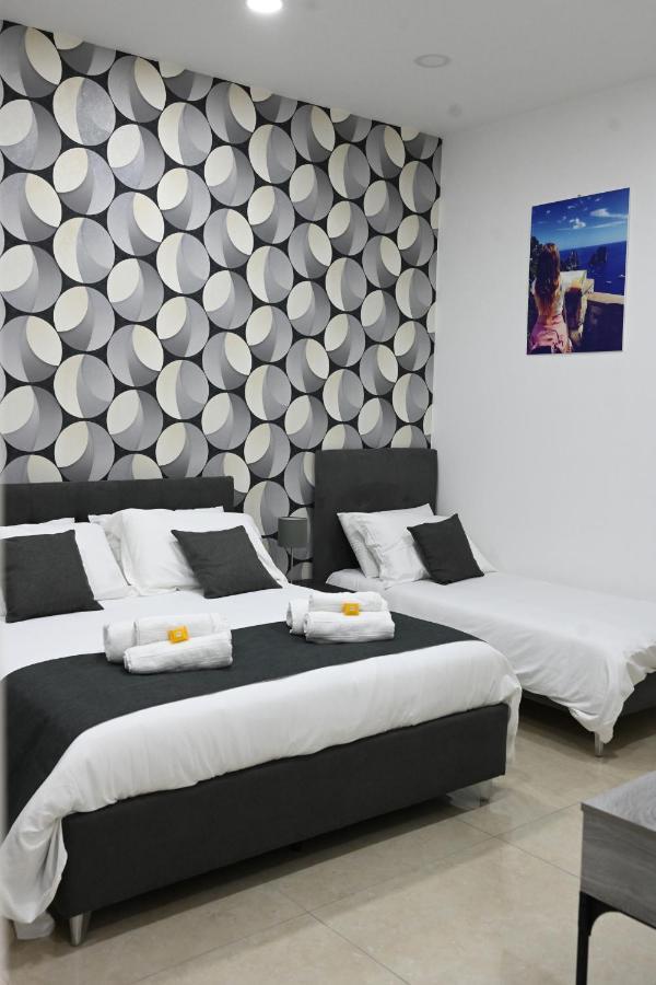 נאפולי Solymar B&B מראה חיצוני תמונה