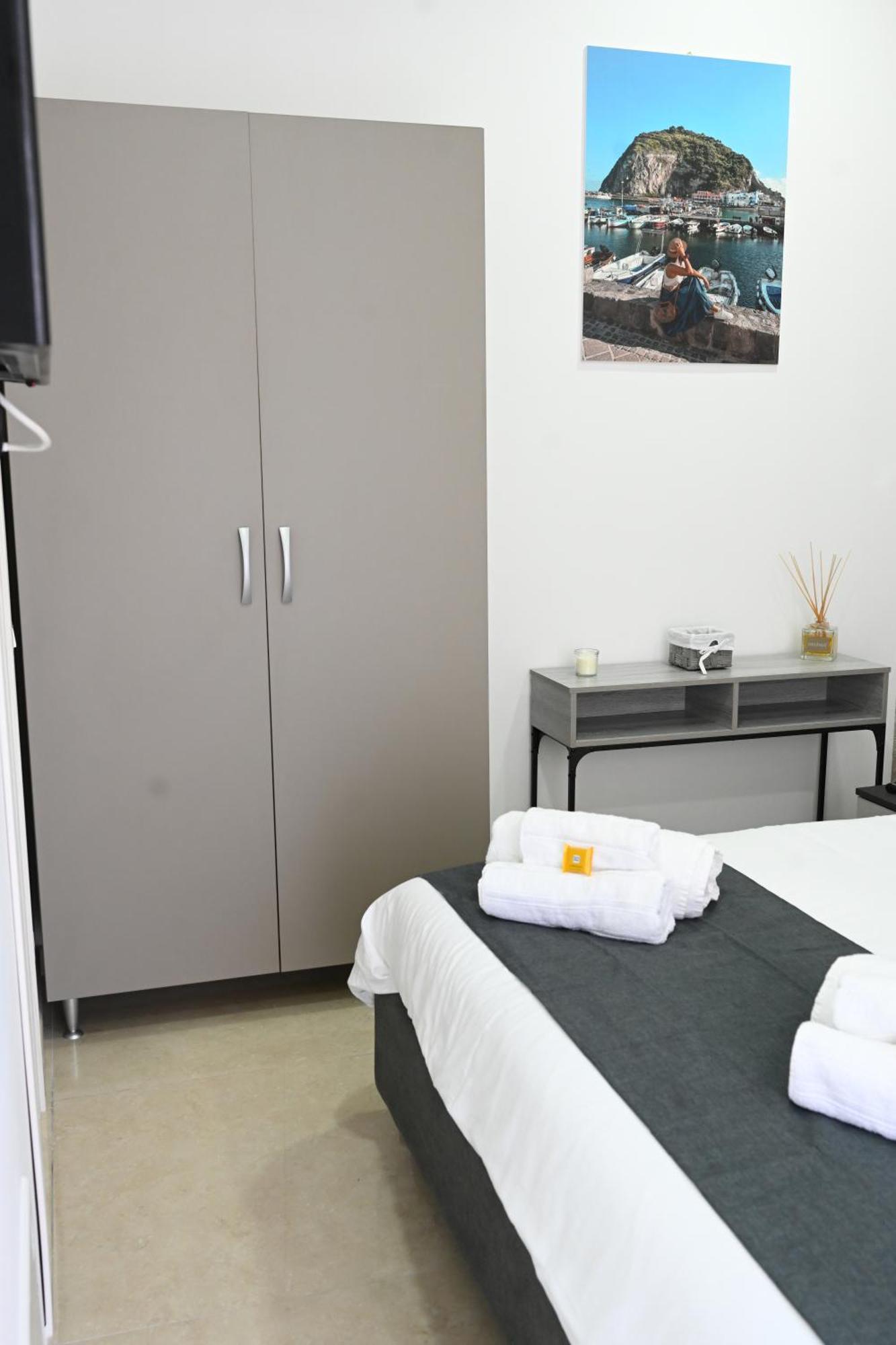 נאפולי Solymar B&B מראה חיצוני תמונה