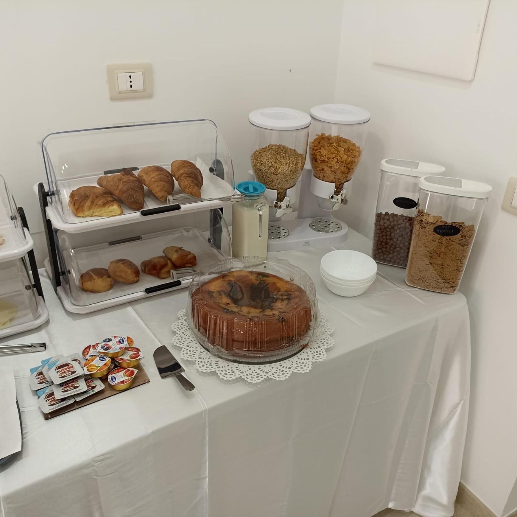 נאפולי Solymar B&B מראה חיצוני תמונה